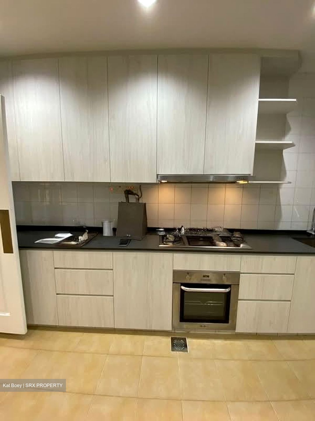 Leonie Condotel (D9), Condominium #575127061